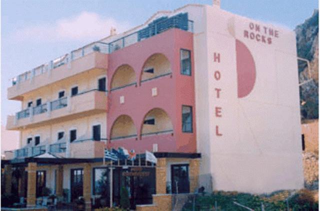 On The Rocks Hotel Palaiochora Exterior photo